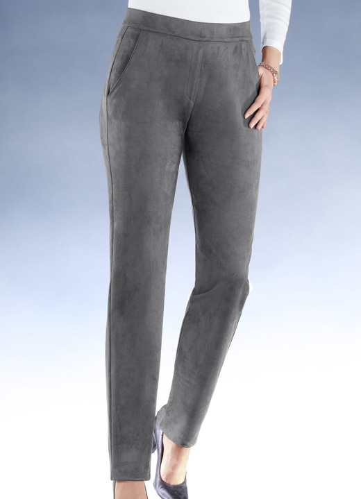 Hosen - Trendige, samtweiche Hose, in Größe 018 bis 092, in Farbe GRAU Ansicht 1