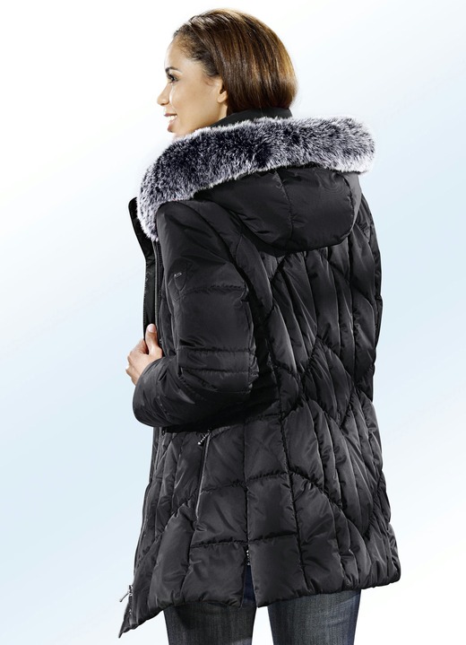 Jacken, Mäntel, Blazer - Funktionsjacke mit abnehmbarem Kunstpelz-Besatz, in Größe 036 bis 052, in Farbe SCHWARZ Ansicht 1